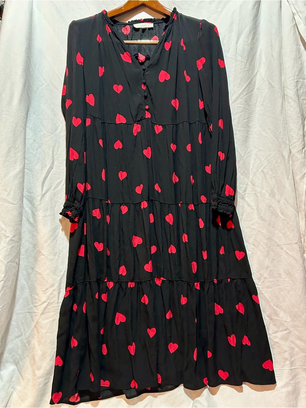 LOFT Black Red Heart Print Tiered Midi Dress Size L Long Sleeve Allover Print
